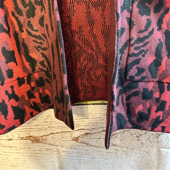 SUSAN GRAVER VEST ANIMAL PRINT XL - Picture 11 of 11